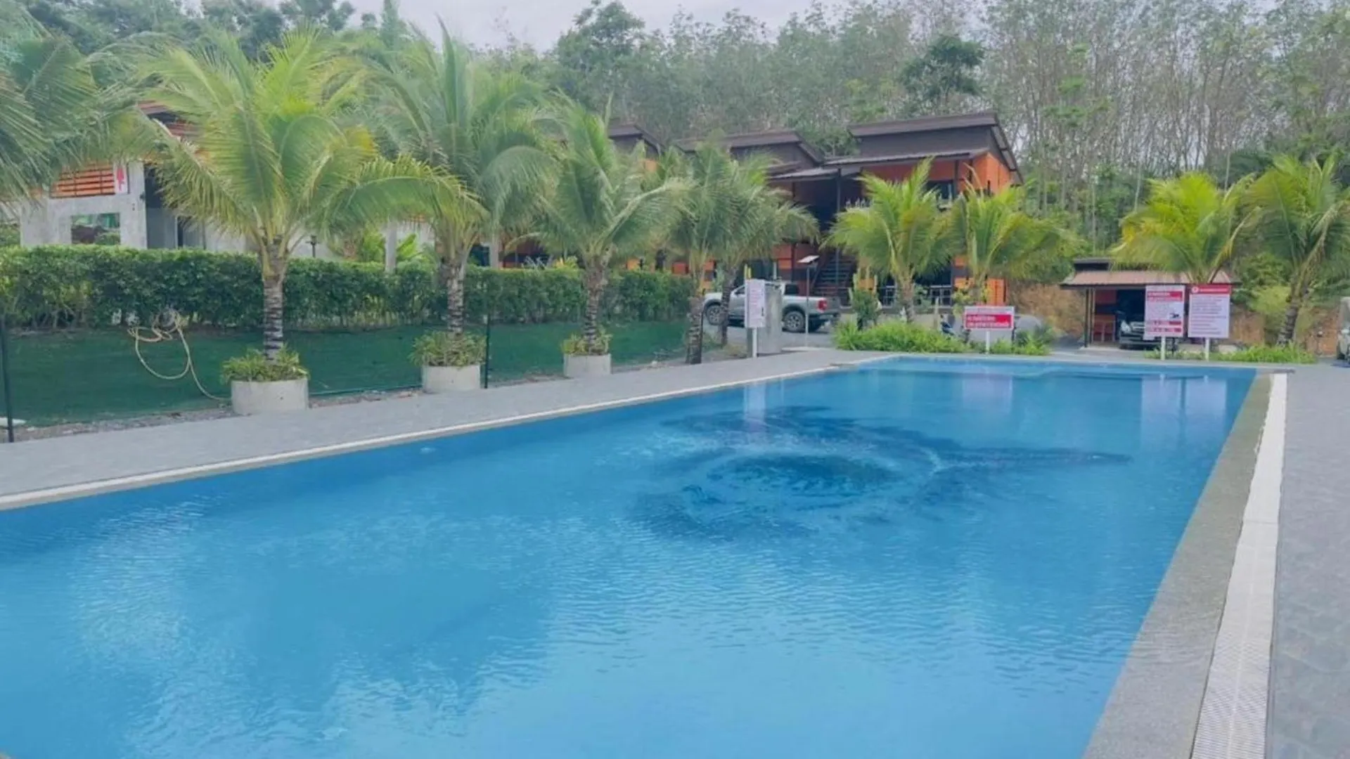 Chomview Lanta Water Park Resort Ко-Ланта 3*,